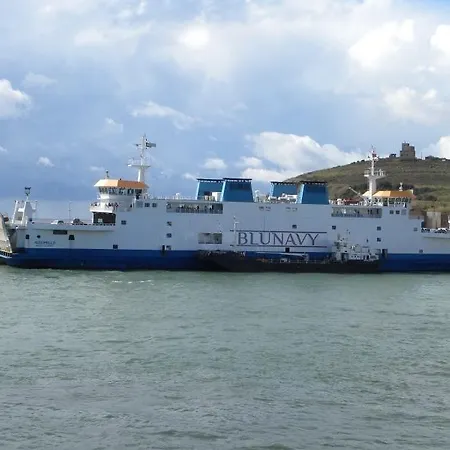 Phalesia 3* פיומבינו