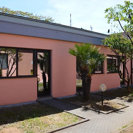 מלון Phalesia 3*