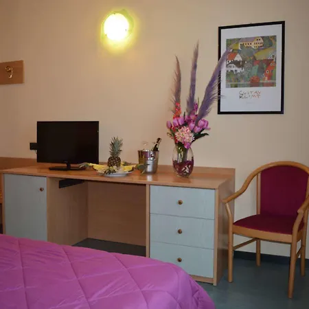 Hotel Phalesia