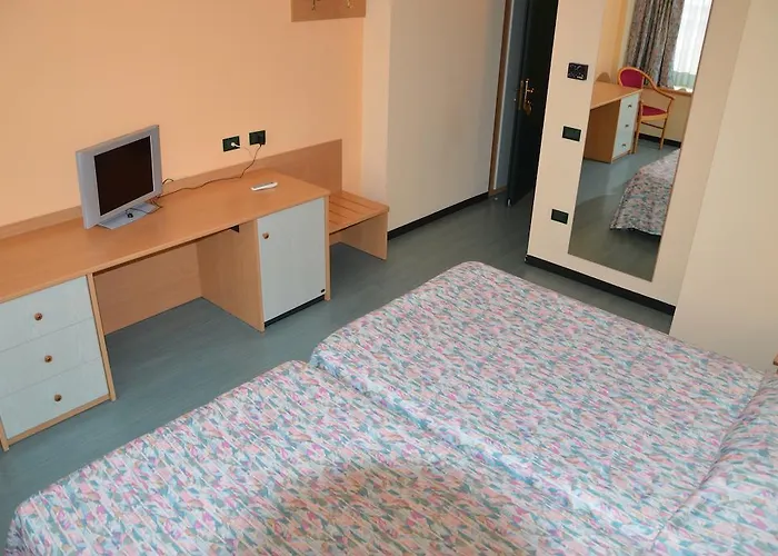 Ξενοδοχείο Phalesia 3*